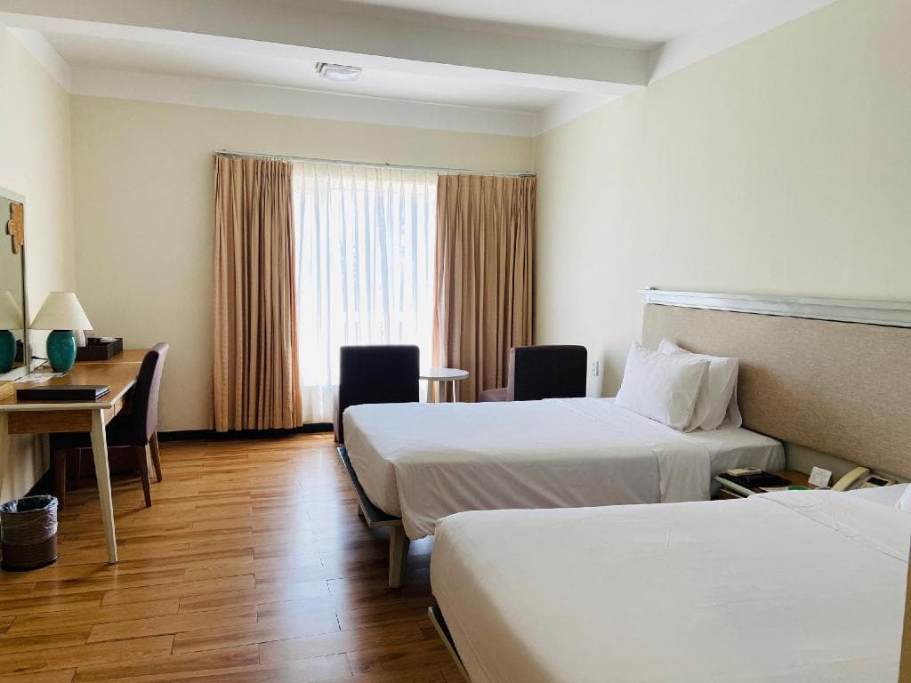 Sage Suite — chi tiết décor sage xanh dịu